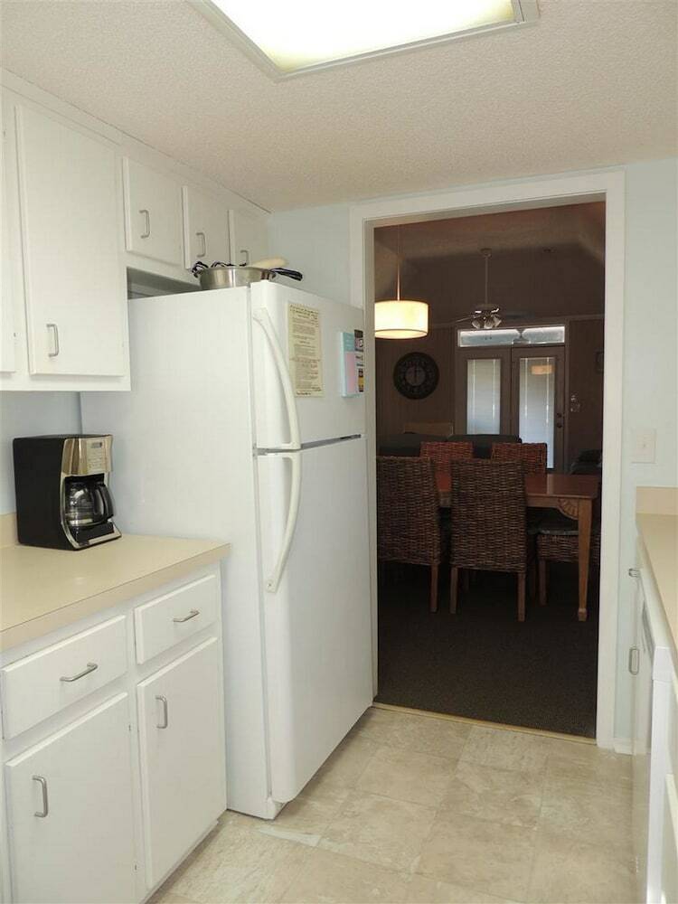 Guest Cottage #28