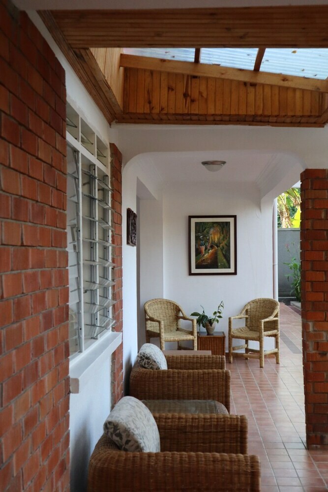 Hotel Kasana Sunshine Guesthouse