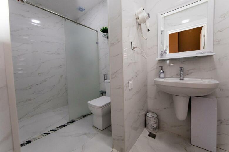 Hostal Alfa Hotel & Hostel