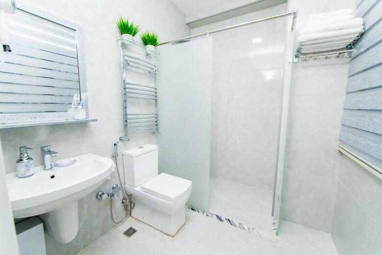 Hostal Alfa Hotel & Hostel