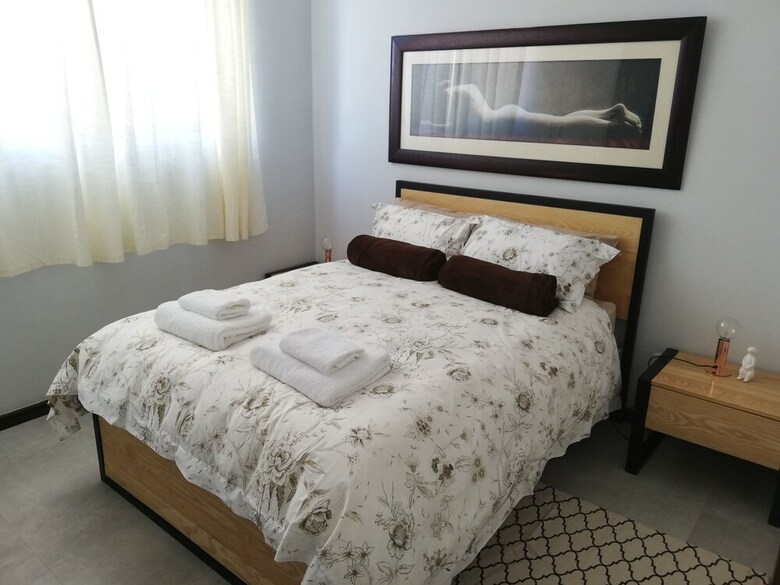 1 Olivia Estate