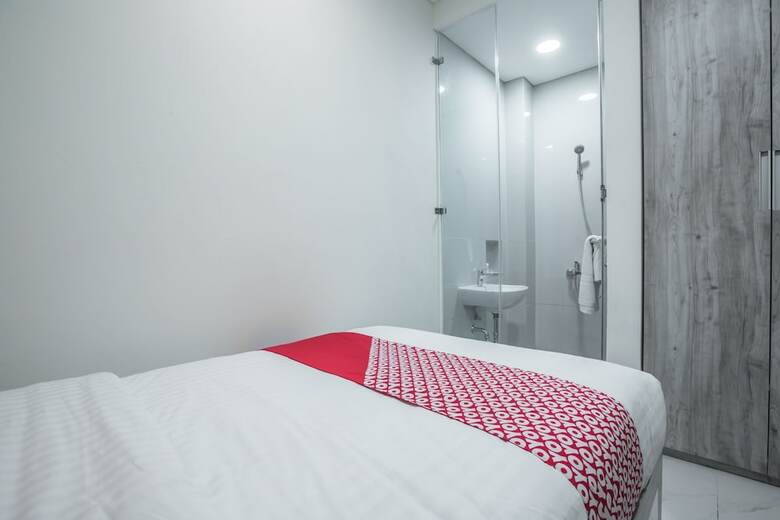 Hotel Oyo 1487 Residence Khoe