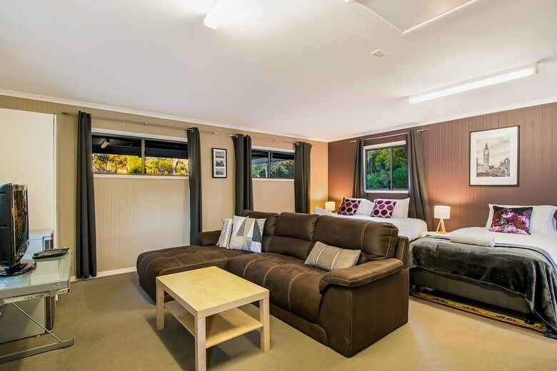 Villa Lennox Unique Coastal Retreat