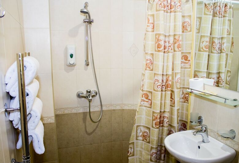 Hotel Grace Nairi