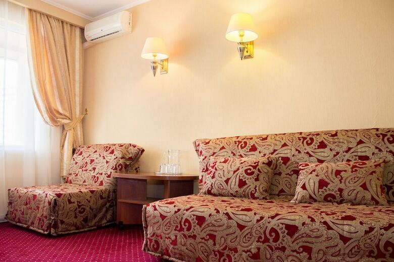 Hotel Grace Nairi