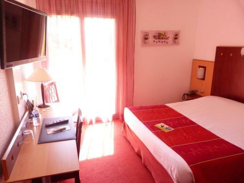 Hotel Logis De La Loire