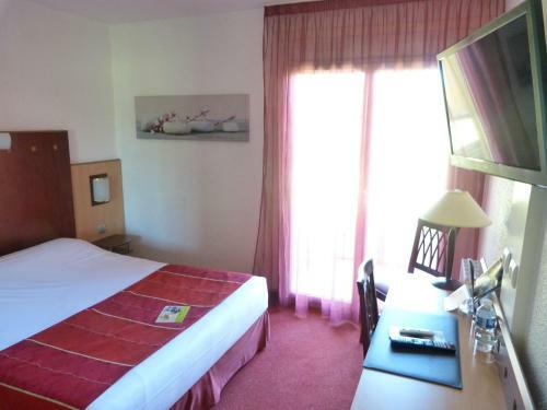 Hotel Logis De La Loire
