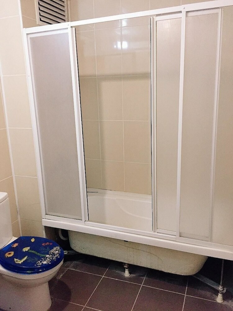 Apartamento Safe Secure 3 Bedroom Top Floor Flat