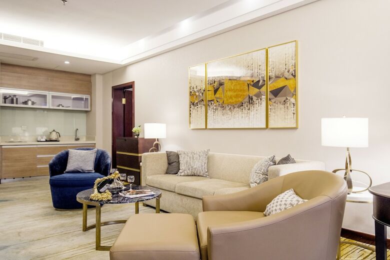 Shenzhen Langshan Hotel