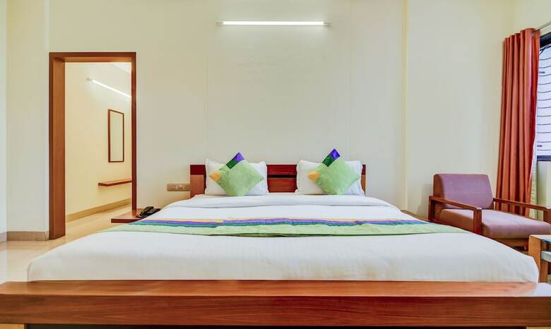 Hotel Treebo Trend Surya Nashik