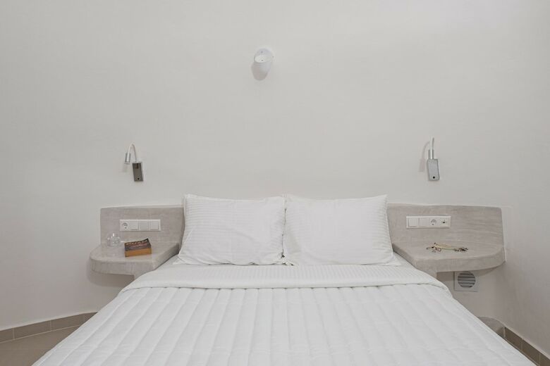 Hotel Santoterra Antigua Suites