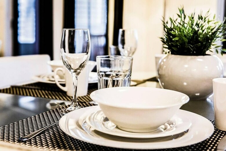 Apartamentos Two Bedroom Apt Next To Perth Cbd With Parking.