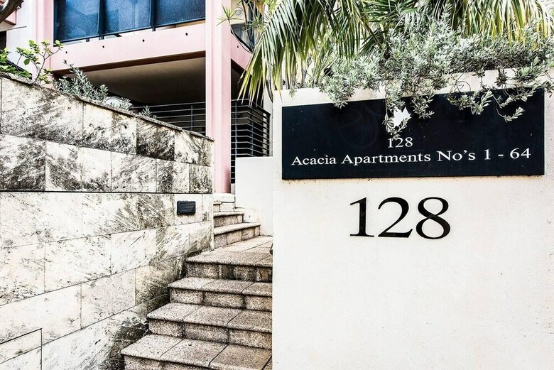Apartamentos Two Bedroom Apt Next To Perth Cbd With Parking.