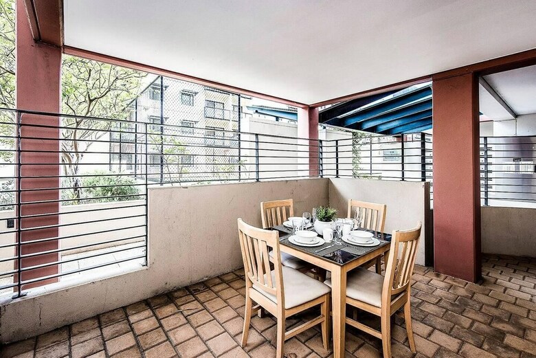 Apartamentos Two Bedroom Apt Next To Perth Cbd With Parking.