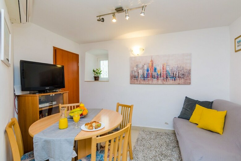 Hotel Holiday Home Kazerma