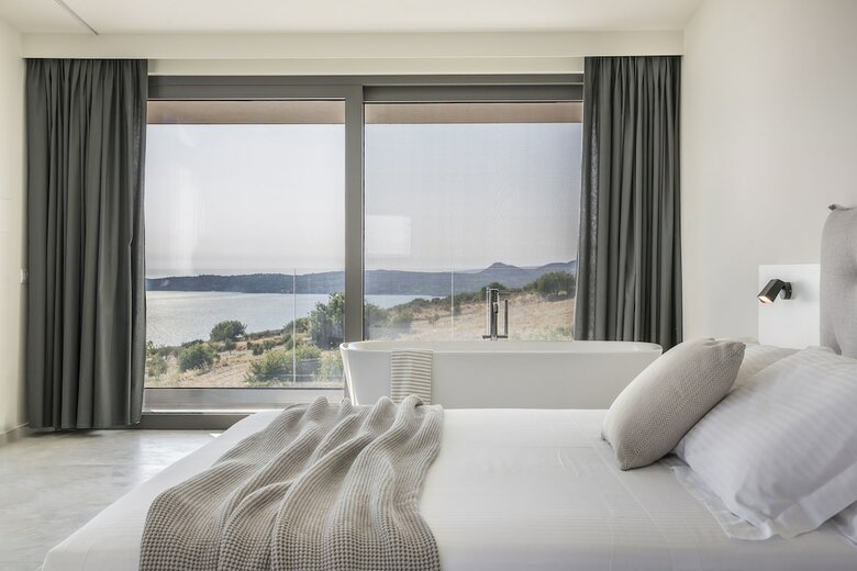 Villa Oikos Boutique Residences