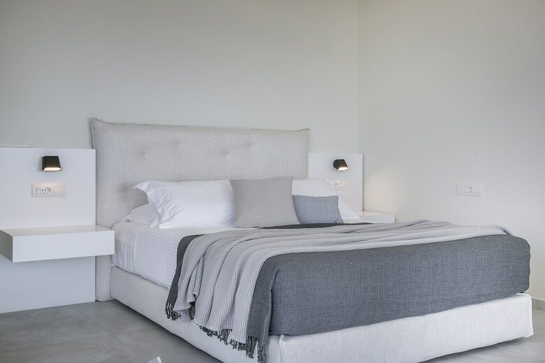 Villa Oikos Boutique Residences