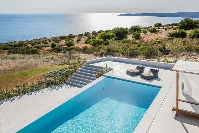 Villa Oikos Boutique Residences