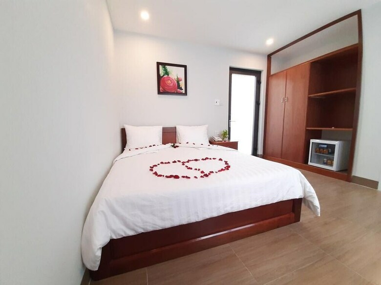 Dinh Huong Hotel