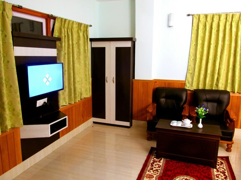 Retreat Hotel & Spa