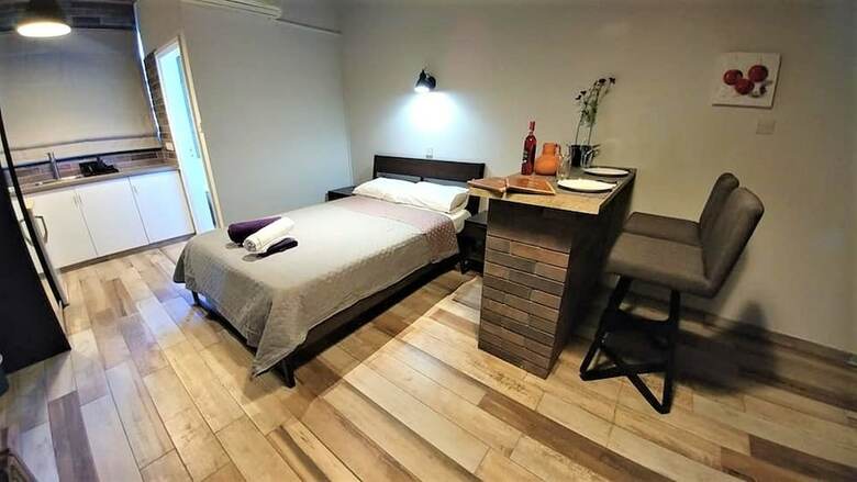 Hotel Perneia Rooms