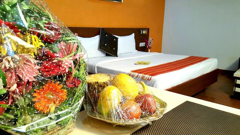 Hotel Sps Inn