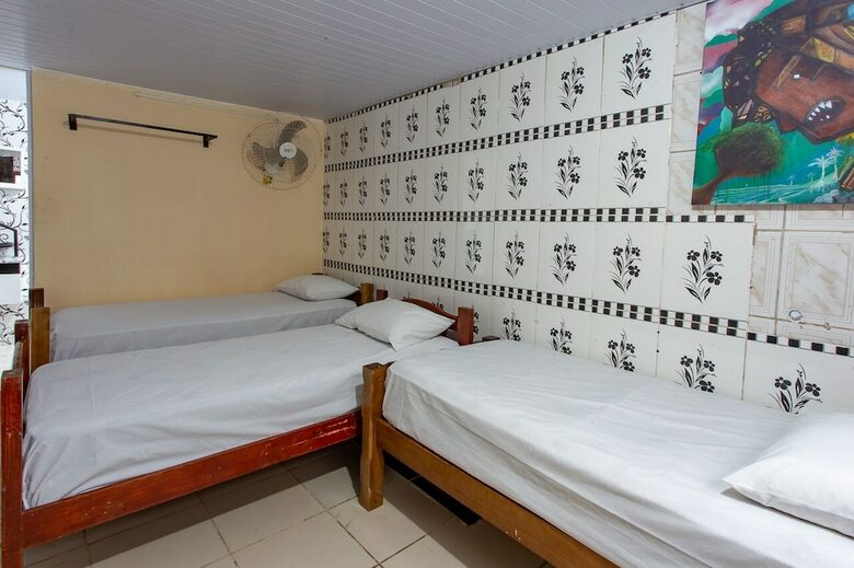 Hotel Oyo Toka Do Skillo