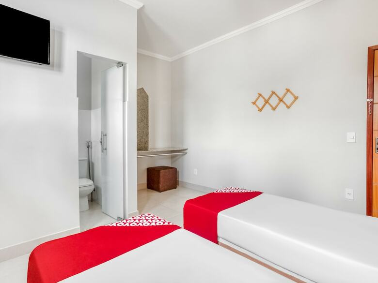 Oyo Hotel Economy