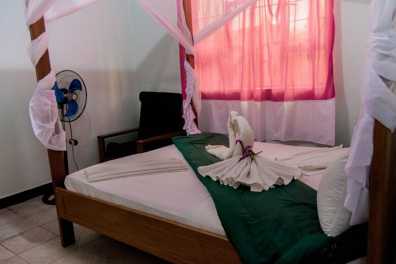 The Comfy Stay Hotel