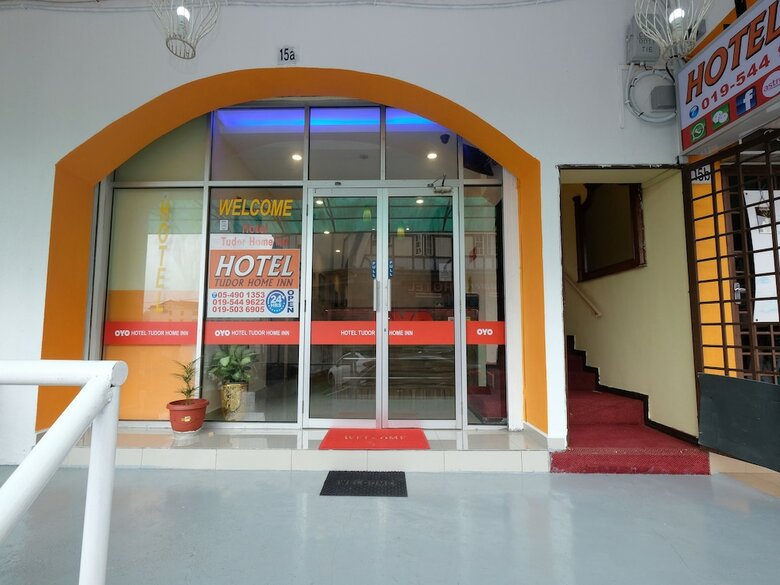 Hotel Oyo 44029 Tudor Home Inn