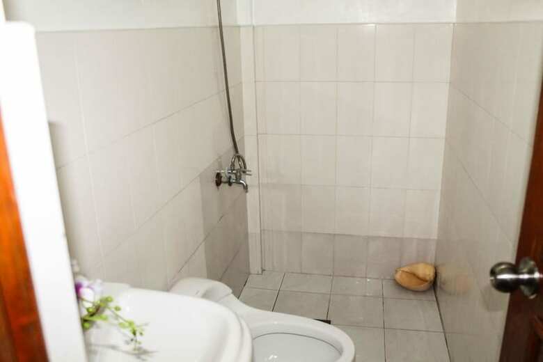 Hotel Titan Residence At Mactan Cebu