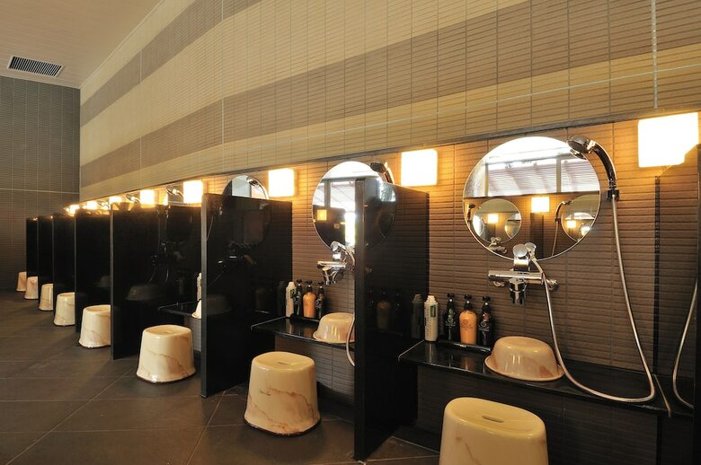Hotel Loisir Spa Tower Naha