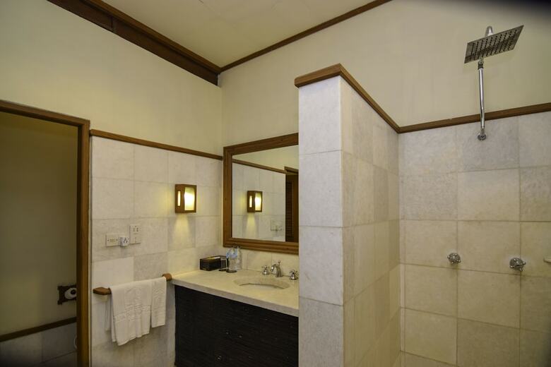 Apartamento Popa Mountain Resort