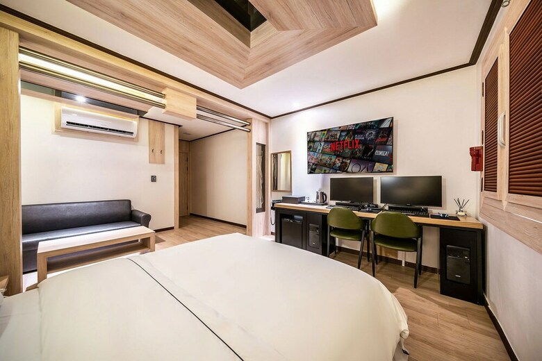Hotel Jw