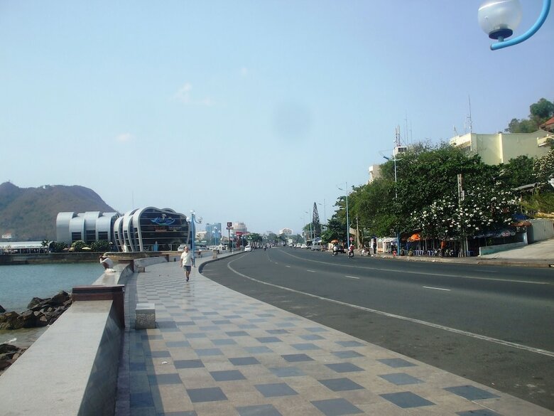 Hotel Reddoorz Plus @ Tran Quy Cap