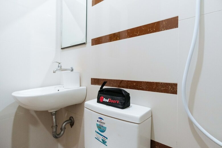 Hotel Reddoorz Plus Near Robinsons Place Manila