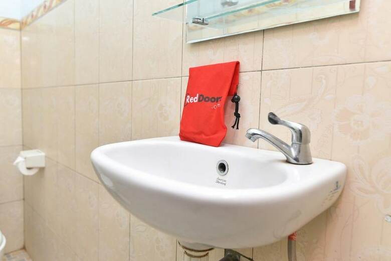 Hotel Reddoorz Plus @ Singaraja
