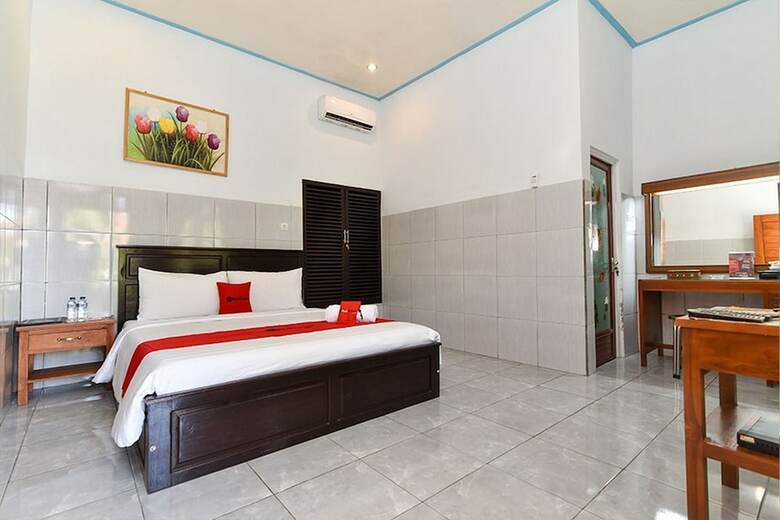 Hotel Reddoorz Plus @ Singaraja