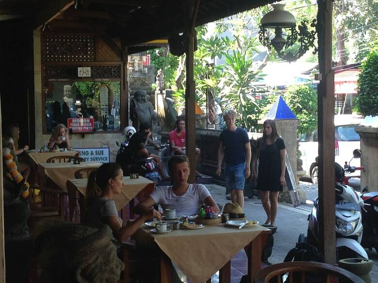 Hotel Agung And Sue Watering Hole I