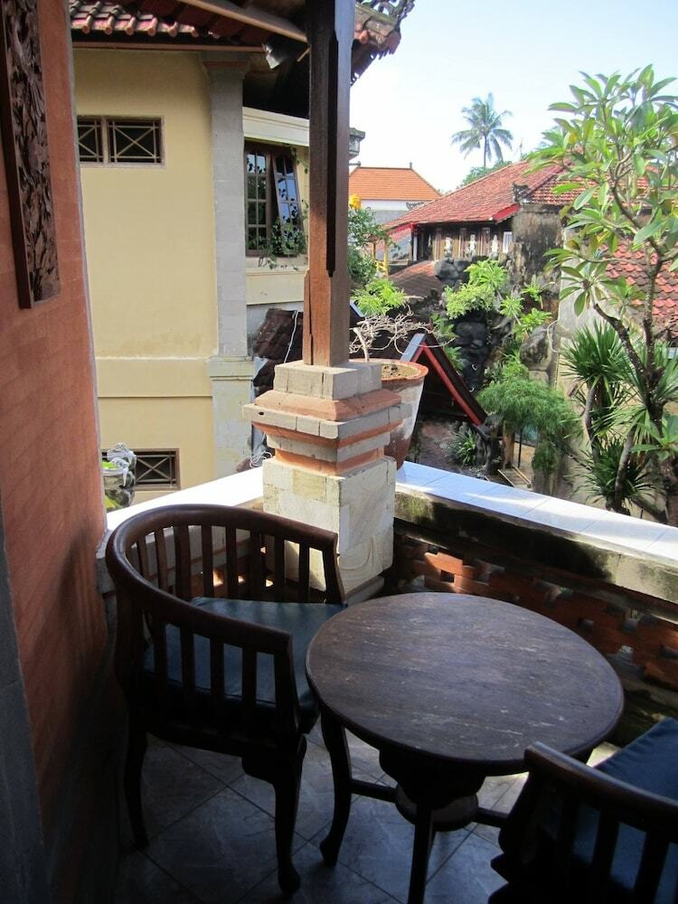 Hotel Agung And Sue Watering Hole I