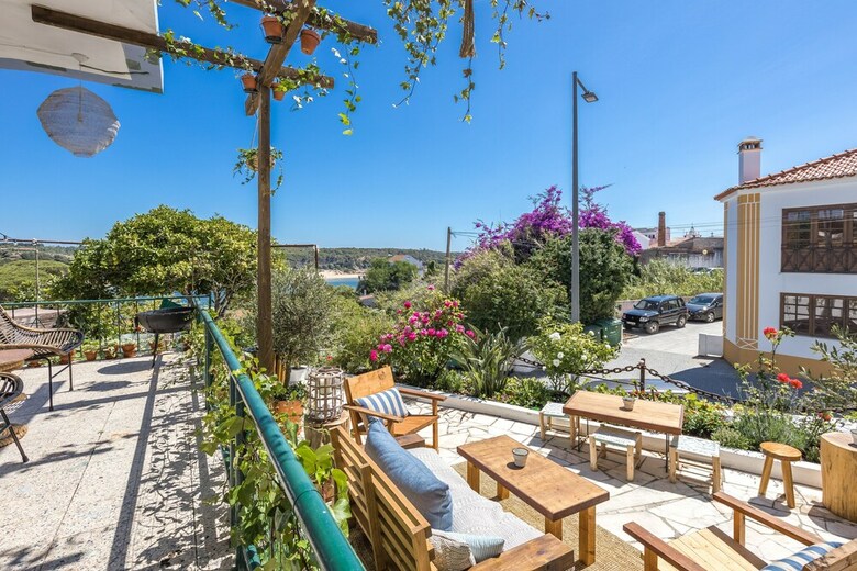 Hostal Selina Shared Milfontes