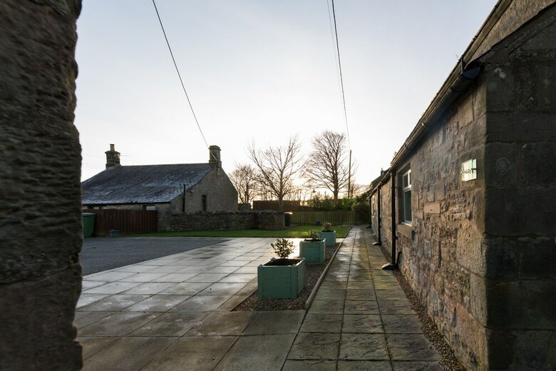 Poppy Cottage