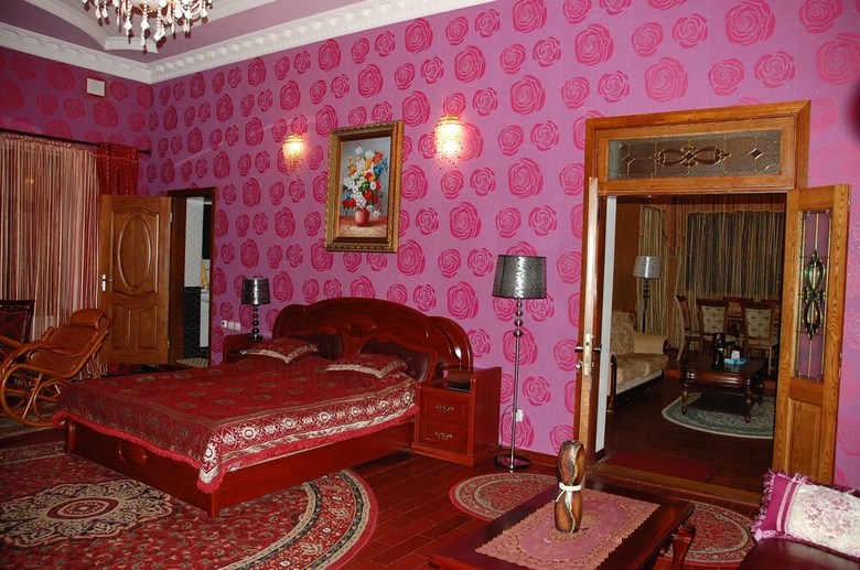 Hotel Almaz Guest House