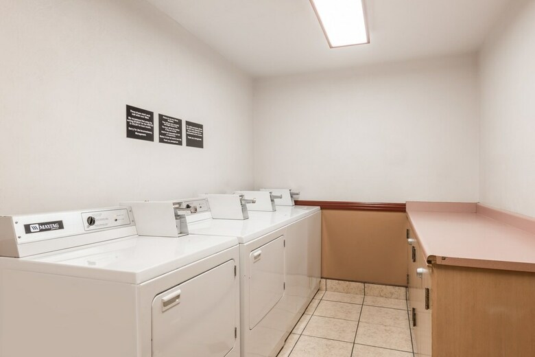 Motel Super 8 By Wyndham Kelso Longview Area