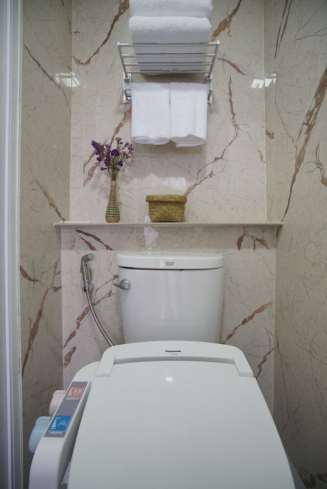 The Qube Fifty Hotel