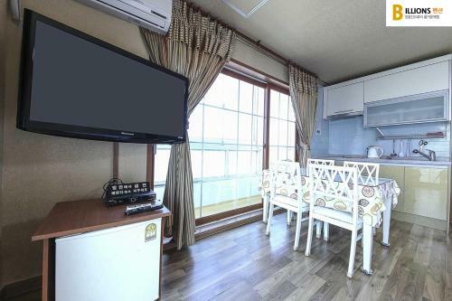 Hotel Billions Motel