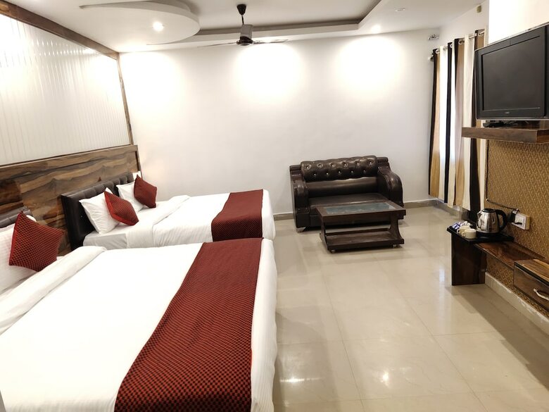 Se Hotel Grand Aryavart