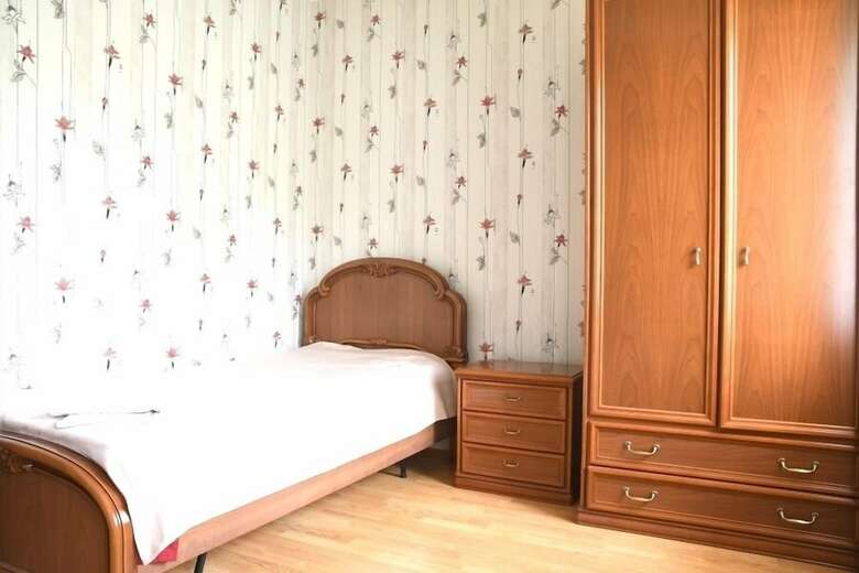 Hostal Guest House Home