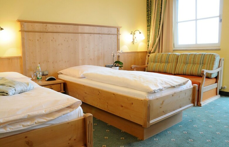 Hotel Zur Post Rohrdorf