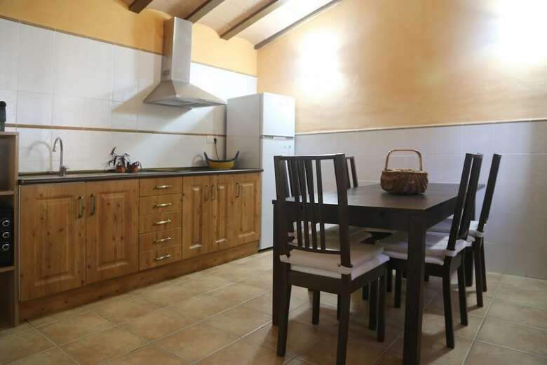 Agroturismo Masia Rural Canalisos